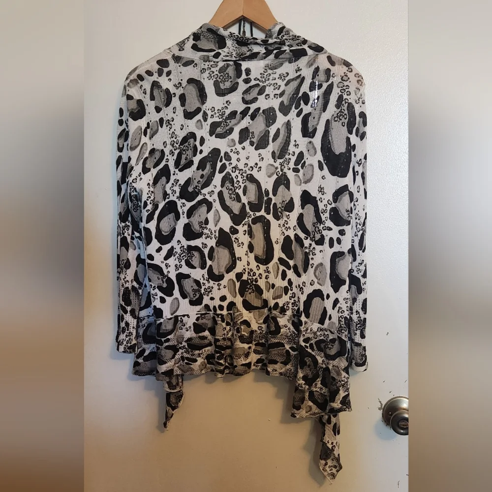 Alberto Makali Leopard Print Knit Cardigan - Picture 5 of 5